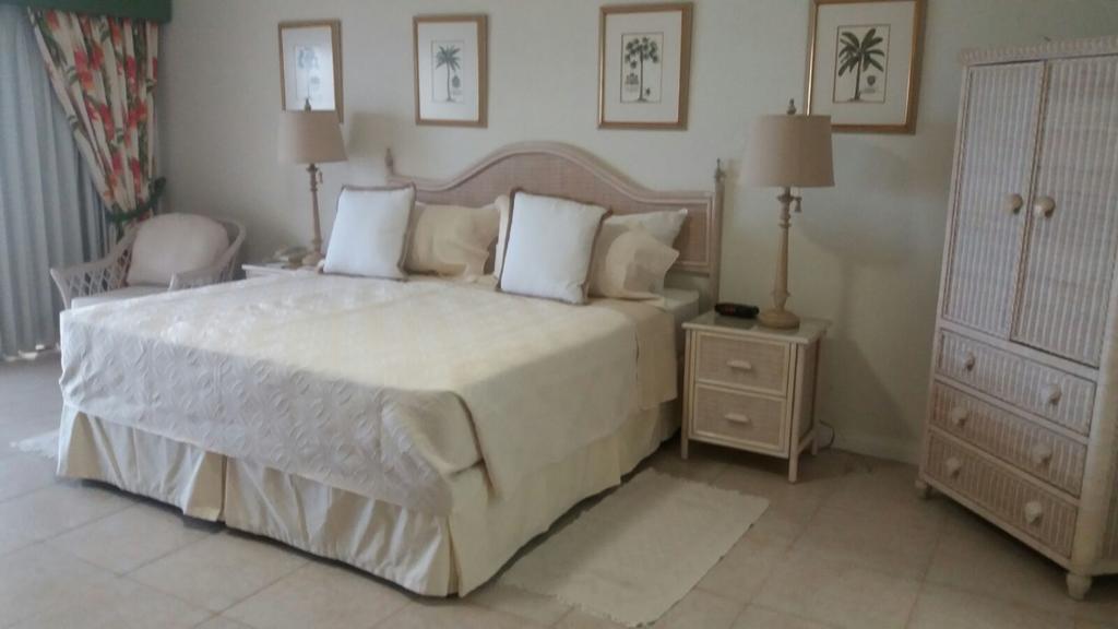 Coral Sands Beach Resort Bridgetown Zewnętrze zdjęcie